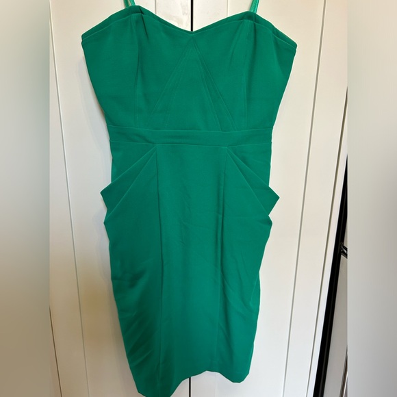 BCBG green strapless dress with pockets size 6 - Picture 3 of 6